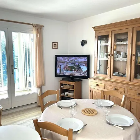 Maison A : 2 Ch, 4 Pers, Piscine Securisee - Fr-1-224a-39 Tatil Evi *